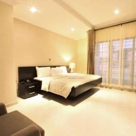 Villa Thirty Three Лаґос Екстер'єр фото