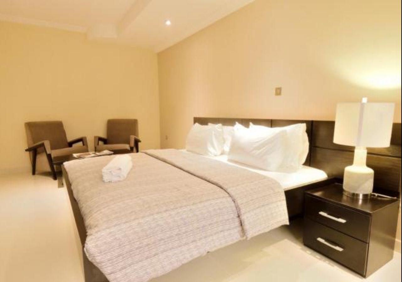 Villa Thirty Three Лаґос Екстер'єр фото